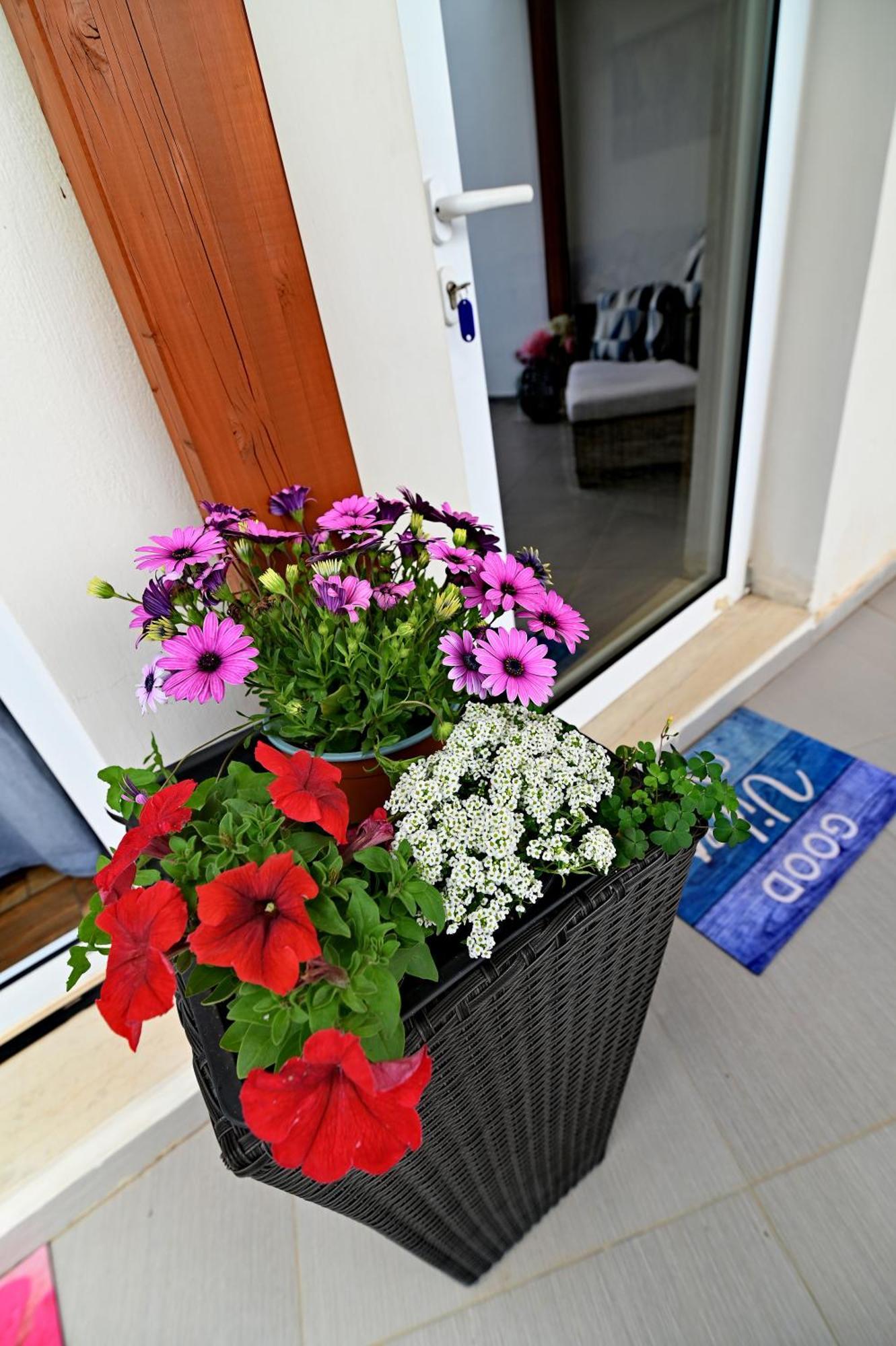 Kalamata Suites Bagian luar foto